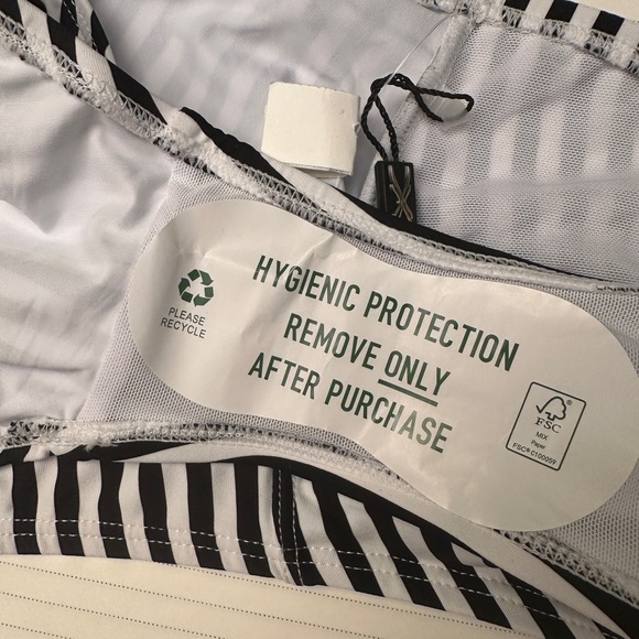 Nip Tuck Swimwear Black and White Stripe Bikini Set, Size 8 US - Picture 6 of 6